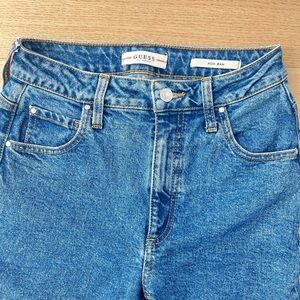 GUESS Vintage Inspired  Blue Relaxed Mom Jeans